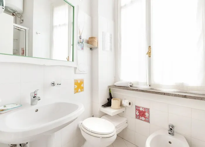 Delightful Piazza Di Spagna With Balcony Appartement Rome